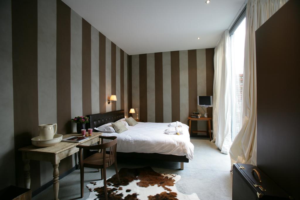 Hotel Restaurant Vous Le Vous ハッセルト エクステリア 写真